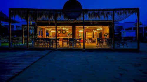 Esterno, SeaVille Beach Hotel by Elite Hotels & Resorts in Ataqah