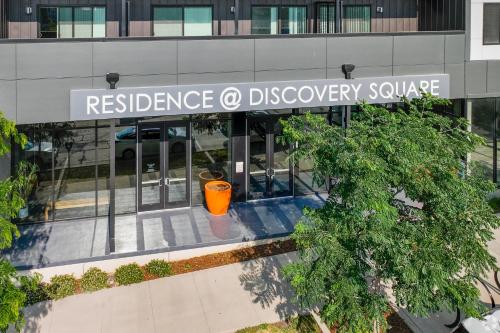 Residence at Discovery Square #512