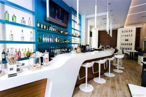 Miami Studio 2 Full Beds in Hallandale Beach, USA
