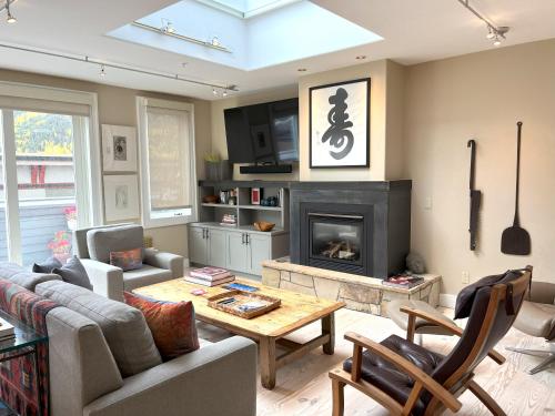 Penthouse #2 at DiamondTooth - location and views!, Telluride (foto 4)