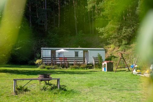 4 Pory Roku Apartamenty Domki Pokoje - image 5