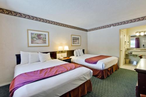 Americas Best Value Inn - Sky Ranch Palo Alto