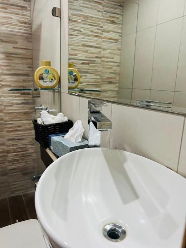 Kamar Mandi, Don Jarvey I Bed & Breakfast in Monteverde