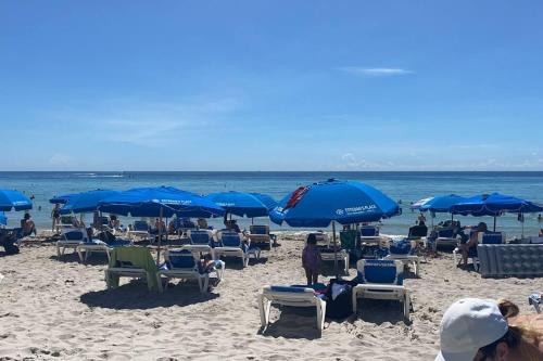 BeachWalk Miami Studio 2B/1B in Hallandale Beach, USA