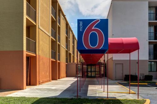 Motel 6 Jackson, TN in Jackson, USA