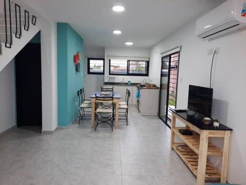 Lacus. Casas de lago. in Almafuerte