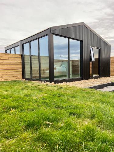 Night & Day lodge - glass roof with hot tub, Reykholt (foto 5)