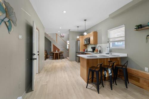 Modern Home &Cozy detail