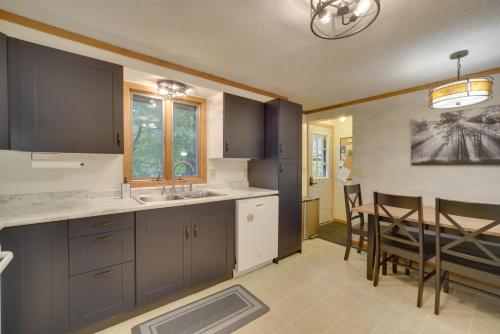 Hermantown Home with Decks, Grill and Hot Tub! in Hermantown, USA