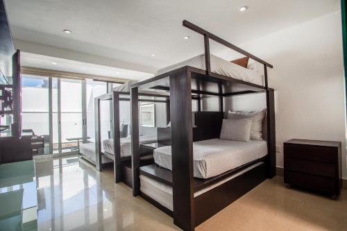 Private Pool, Near Beach, Restaurants - Sleeps 11 in Puerto Vallarta, Mexico