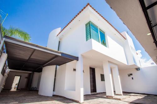 Private Pool, Near Beach, Restaurants - Sleeps 11 in Puerto Vallarta, Mexico