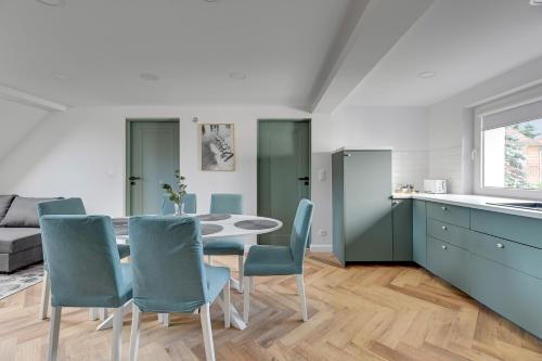 Comfy Sopot Family House by Lion Apartments - image 4