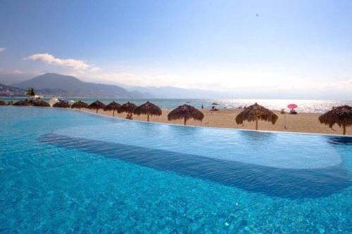 GRAND VENETIAN-CONDO PUERTO VALLARTA in Puerto Vallarta, Mexico