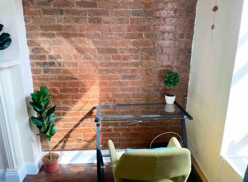 Private Comfy Room in Trendy Bed-Stuy in Brooklyn, USA