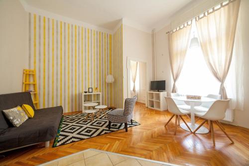  Budapestay Apartments, Pension in Budapest bei Pilisborosjenő