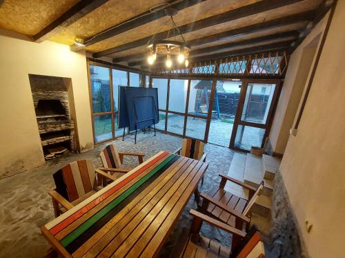 Dotări, Casa Varipatti in Bușteni