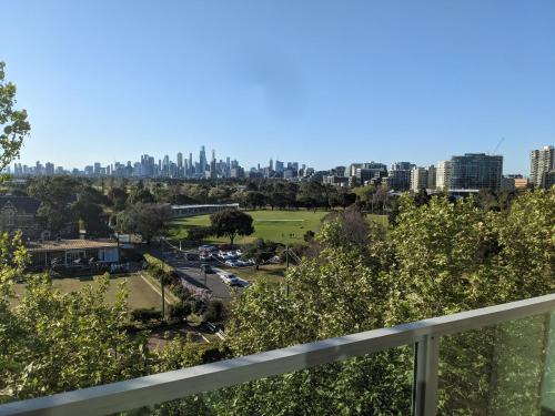 BestView St Kilda Spectacular Sunset Hideaway - boutique self-contained luxury apartment