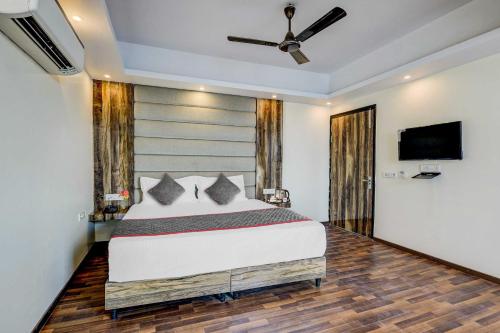 Townhouse 1172 Golden Key Near Delhi Airport