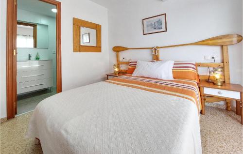 Three-Bedroom Apartment image 8