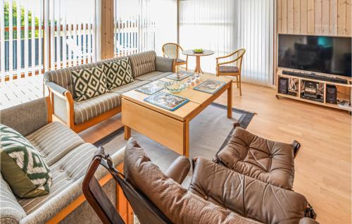  Amazing Home In Sydals With Wifi in Skovby