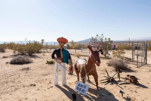 KAMPINK! Pool, Spa, Gameroom Compound with Amazing Views on 2.5 Acres