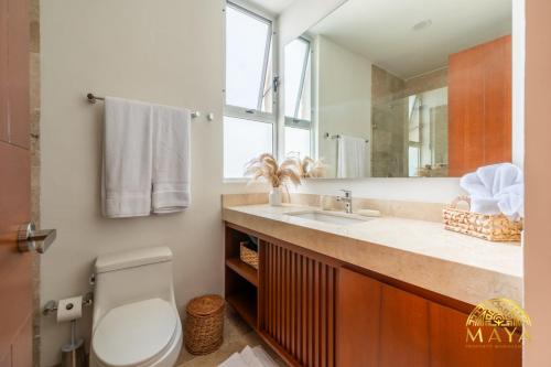 NHOA 302B Lux 1BR Condo Top Jungle View Aldea Zama - image 2