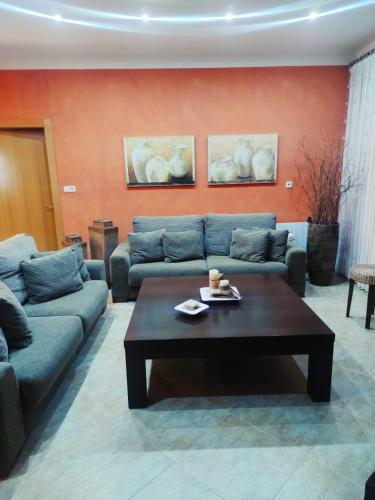 PRECIOSA CASA EN ONTUR in Fuente-Álamo (Castile-La Mancha)