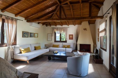 Heos Accommodation - image 5