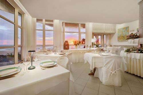 Hotel Mida