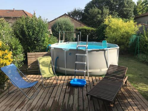 Garden, Lou Cigalon in Eoures