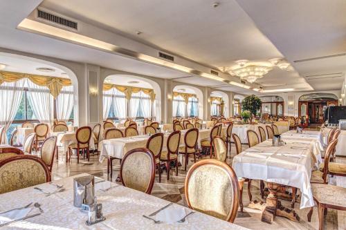 Grand Hotel Hermitage - image 13