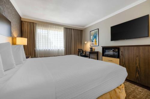 Best Western Los Angeles Worldport Hotel