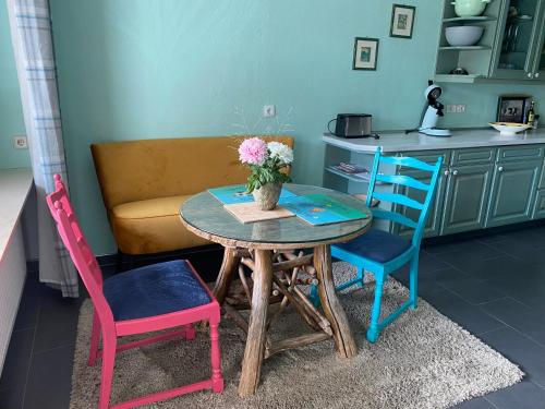 Apartment mit romantischem Garten an der Märchenstraße! (Apartment mit romantischem Garten an der Marchenstraße!) in Reinhardshagen