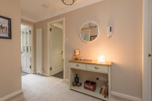 Cosy Roseburn Apartment, Edinburgh - 2 Bedrooms, FREE PARKING, Эдинбург (фото 3)