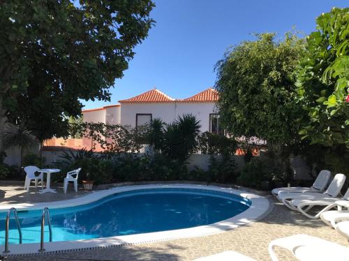 Las Americas Family Inn 2