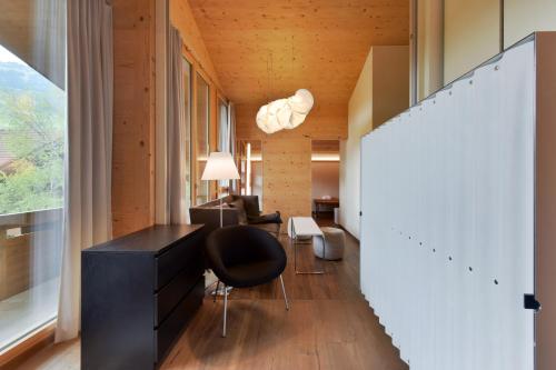 Hotel Krone Lenk - image 9