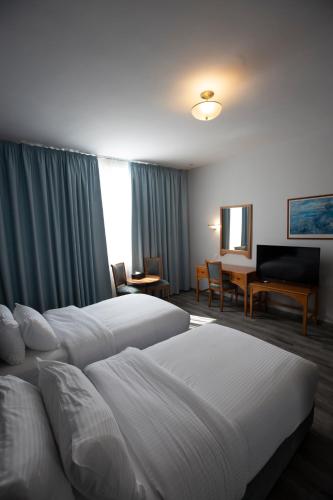 room detail thumbnail 0