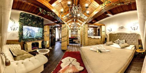 BIRDIE Pension & Wellness in พาร์ดูบิซ