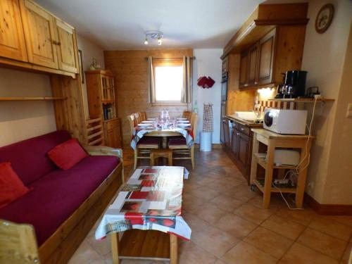 Appartement Villard-sur-Doron, 3 pièces, 8 personnes - FR-1-594-48 - Apartment - Villard-sur-Doron