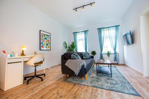 Großes helles Apartment in zentraler Lage mit 2 SZ, WZ, Offener Küche, Smart-TV, etc