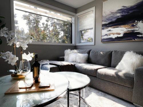 Contemporary Comfort | Centrally Located Gem - Middlesex Centre