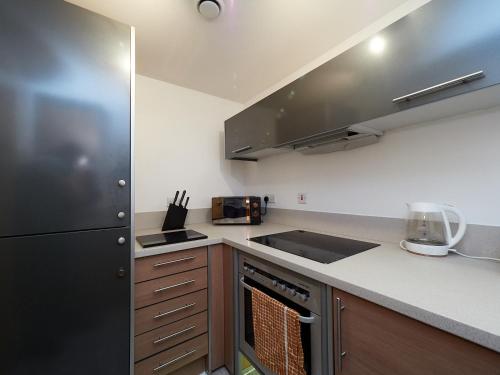 Cosy Emerald Suite - Two Story Duplex Apartment - Balcony - Contractors - Family - City Centre - Broadway Plaza - Five Ways - Sleeps 6, Birmingham (fotografie 8)
