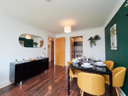 Cosy Emerald Suite - Two Story Duplex Apartment - Balcony - Contractors - Family - City Centre - Broadway Plaza - Five Ways - Sleeps 6, Birmingham (fotografie 3)