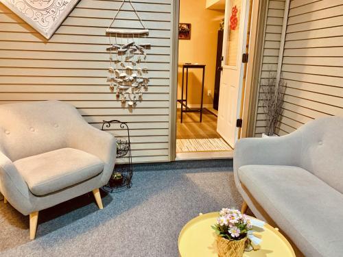 Scorpio House Langley ROOM A