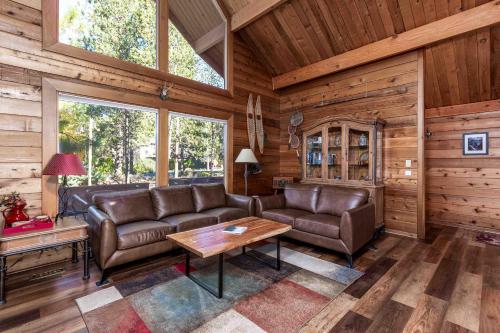 Dog Friendly, across from tubing/SHARC, Nectar bed, Sunriver (foto 10)