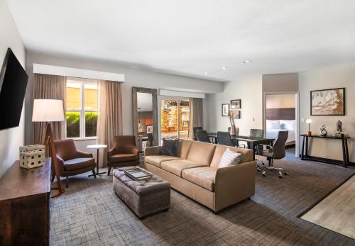 Residence Inn by Marriott Phoenix Glendale Sports & Entertainment District