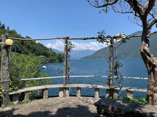  Antica Rotonda sul Lago in Carmine