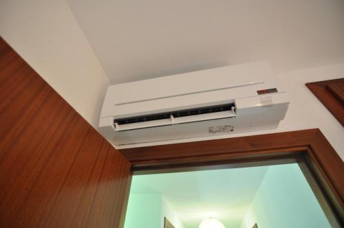 Apartment with Sea View image 10
