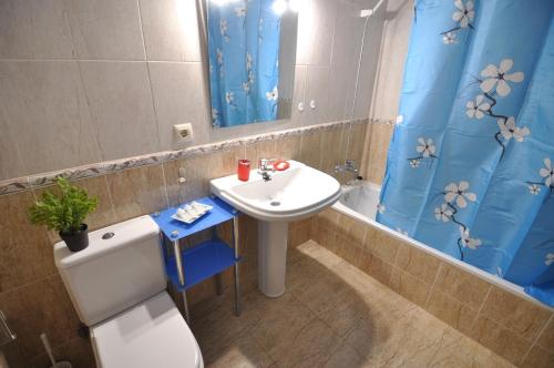 RNET - BCel Empuriabrava - image 3