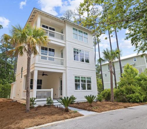 Scissortail at Treetop Scissortail at Treetop